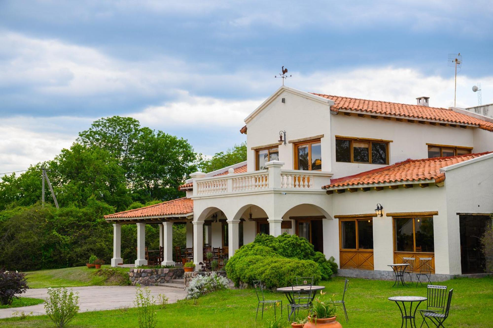 Hosteria La Caldera Bagian luar foto